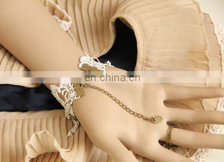 New Arrival Vintage White Lace Bride Wristlet Jewelry Bracelet