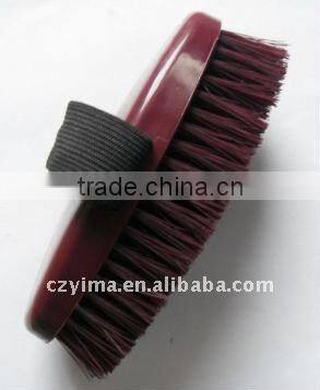 small plastic horse body brush
