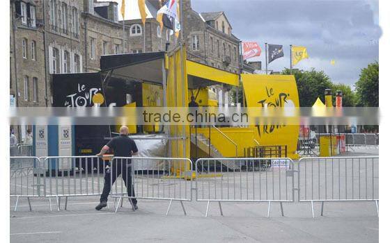 alibaba in China hot new product portable road traffic barricades for sale