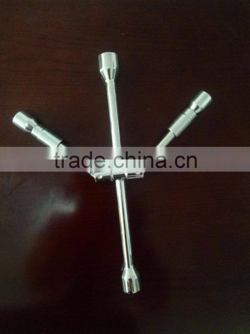 China Factory Manufacturer Carbon Steel Folding Cross Rim Wrench For Cars