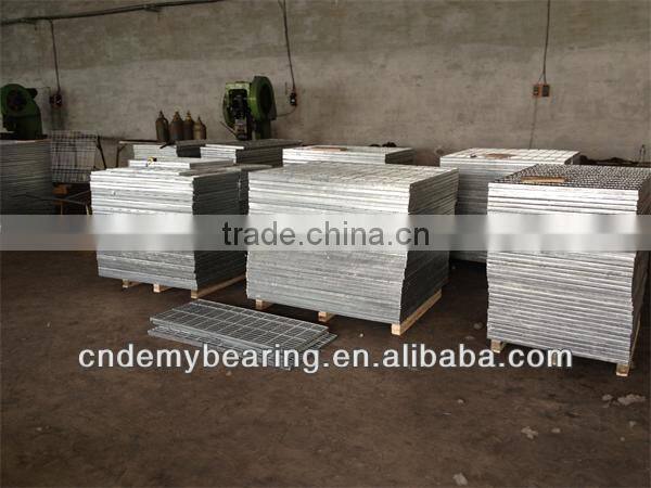 STEEL GRATING PLATE 1200X800 MM