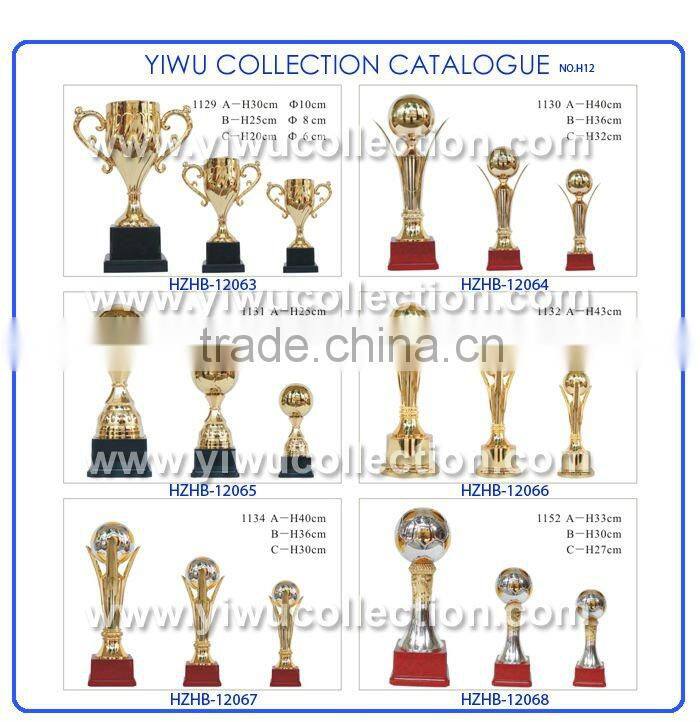 3d soccer trophy cup with man,sport metal trophy,trophy medal metal with wooden gift box