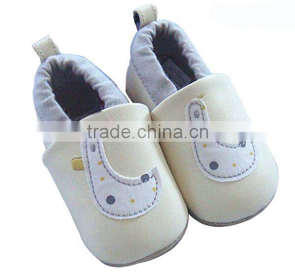 wholesale green lamb fashion soft sole 100% leather baby leather shoes