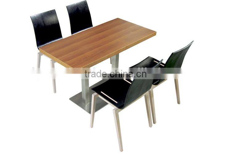 T006A Adjustable laptop table