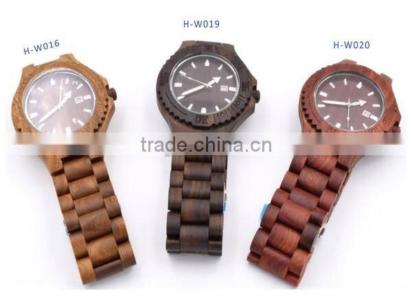 2016 Hot selling fashion round quartz wood watch