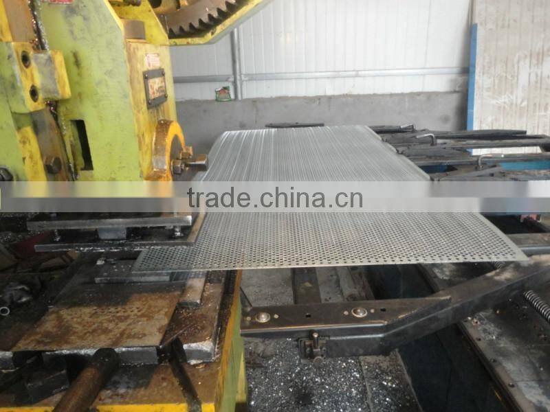 Custom Small Hole Steel Perforated Metal Mesh/stainless steel perforated metal mesh/decorative perforated metal mesh