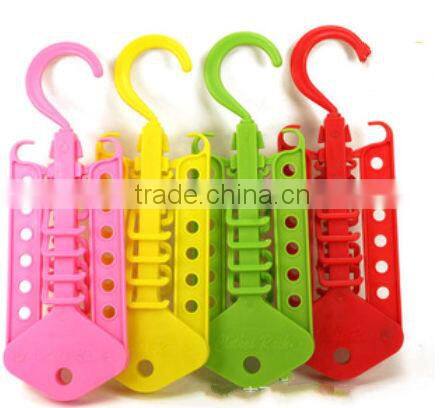 Hot sell multifunctional magic hanger plastic hanger clothes drying rack