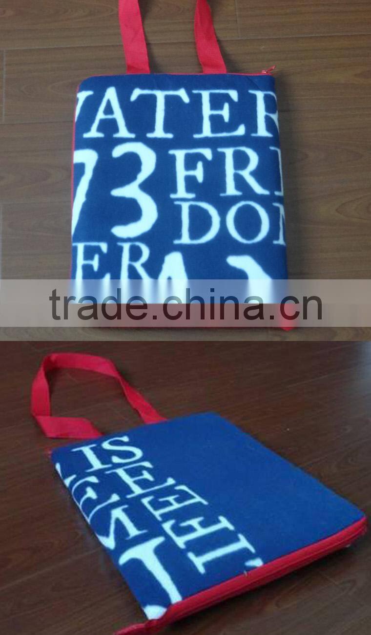 high quality easy carrying picnic blanket for all purpose, beach picnic blanket