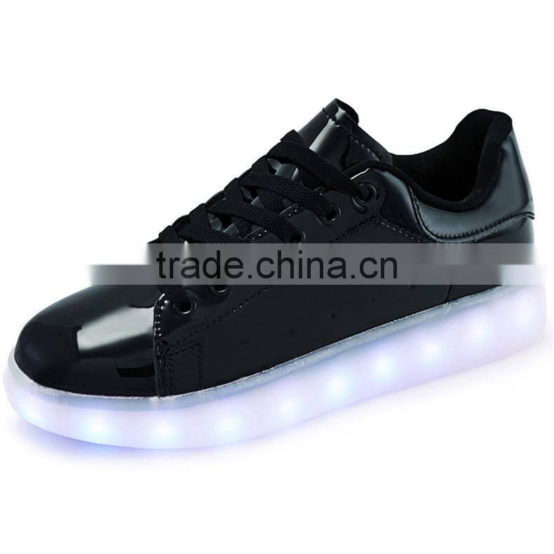 HFR-JS14 LOW MOQ OEM led light up shoes with high quality for women