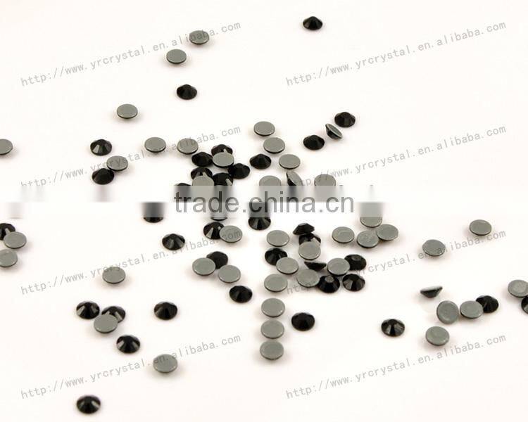 Round shape jet color with silver foiling hotfix iron on rhinestones