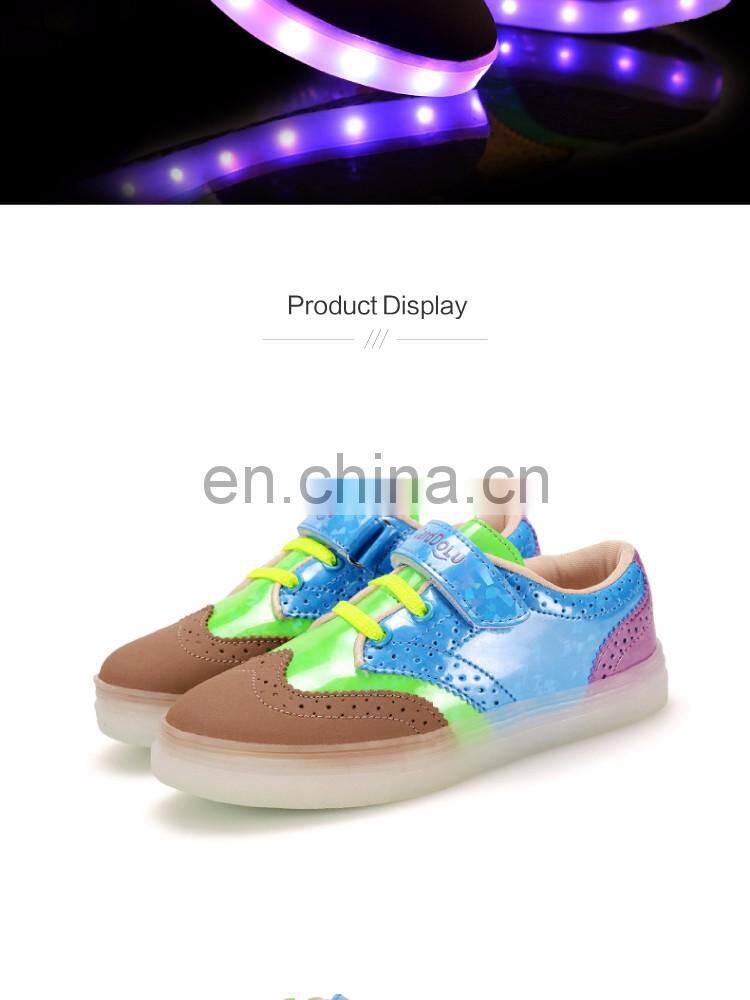 Wholesale fashion Cool casual shoes uk Brogue shoes USB charge Children kids Led shoes sneakers for boys girls