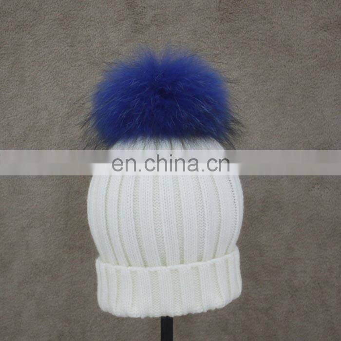 Factory Wholesale Price White Wool Girl CC Beanie Hat with Fur Ball