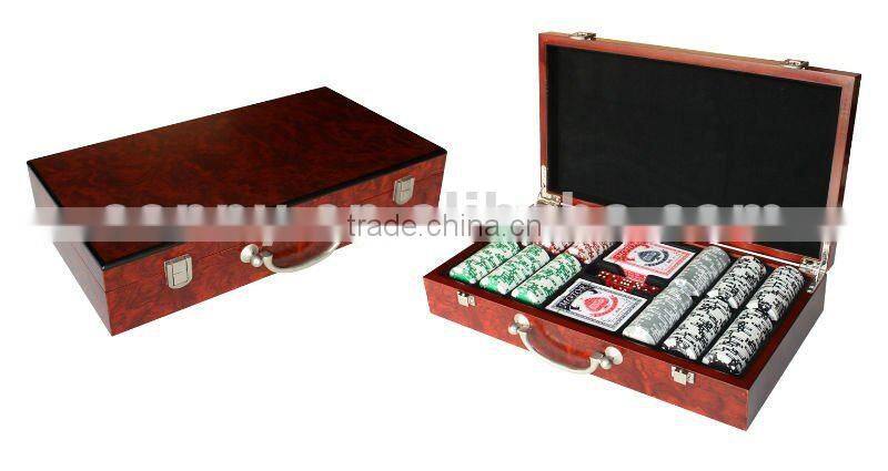 wooden casino poker chip set