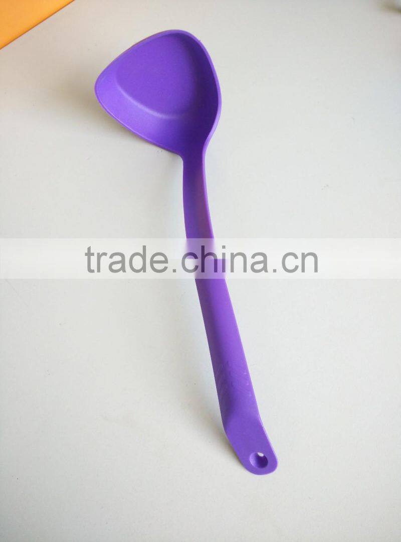 2016 FDA,LFGB Approval Kitchen Equipment Nylon Utensil New style colorful kitchen tools nylon utensil set