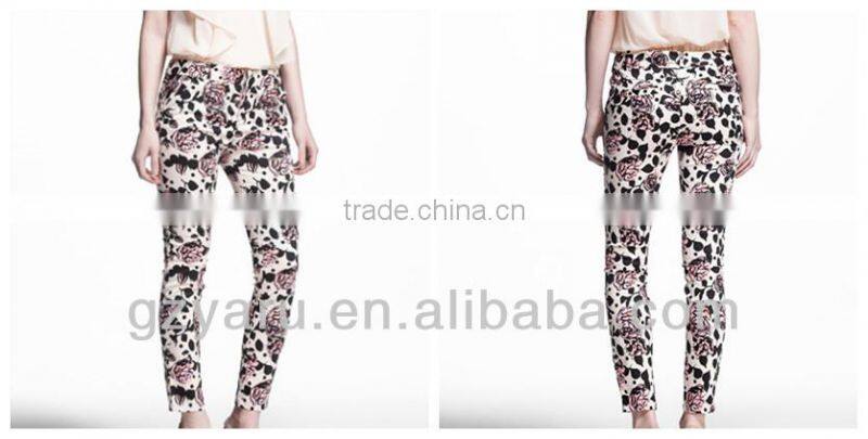 Fashionable stripe pencil woman trousers