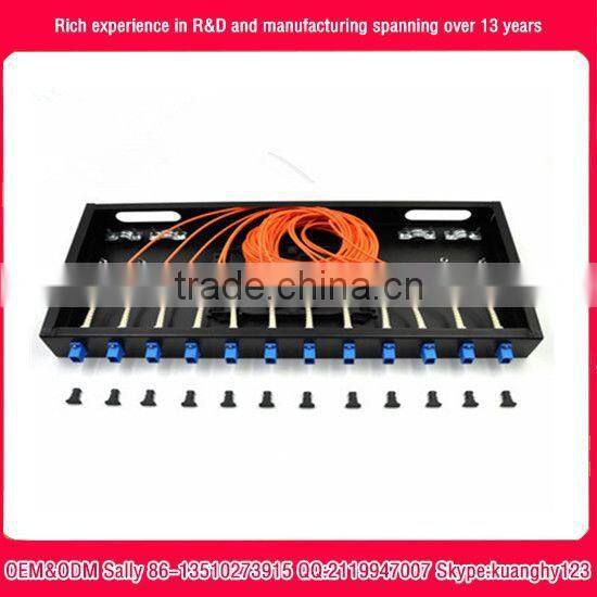 40 channels Duplex DWDM AAWG Mux Demux C21 to C60 3dB Insertion Loss with Monitor Port