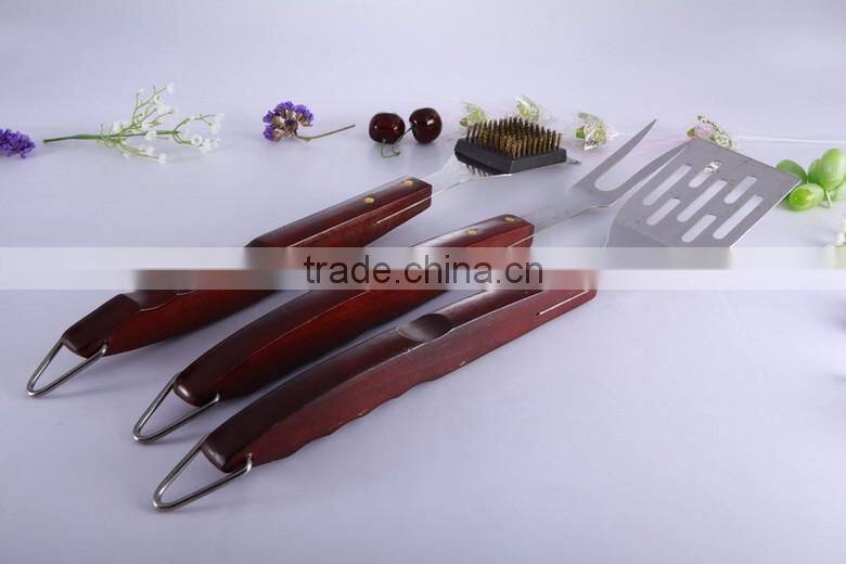 Multi-purpose 3 in 1 multifunctional BBQ tool, top quality Convenient barbecue tool