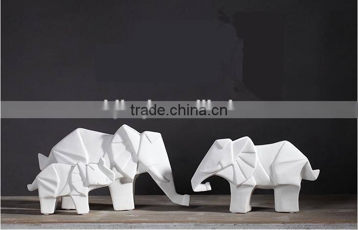 Home decorative white ceramic animal crafts