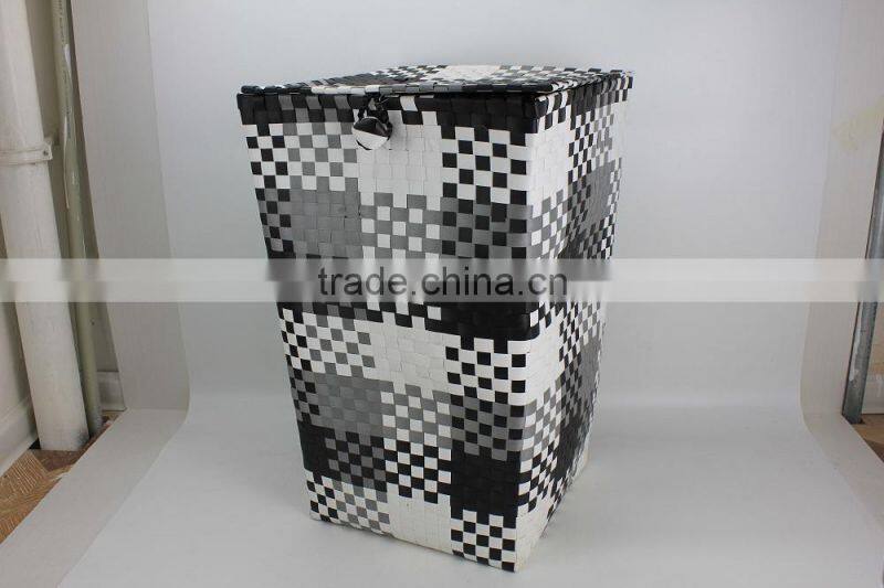 Inno-crea Household Plastic Laundry Basket With Lid