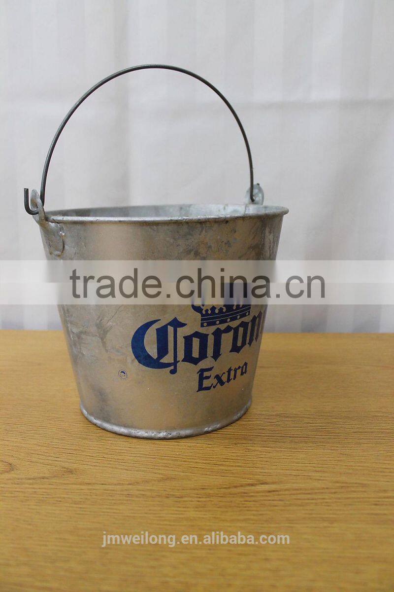 metal ice bucket