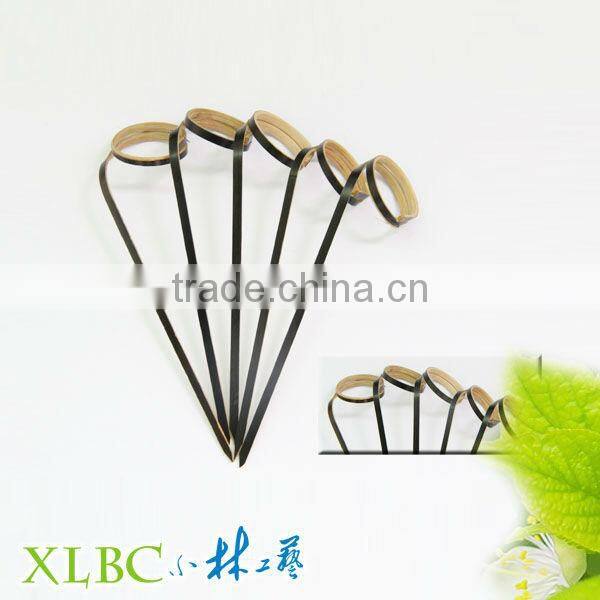 Display picks with color