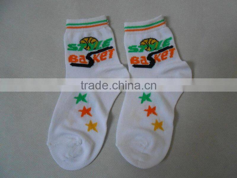 top quality fashion kids football socks for spring wear