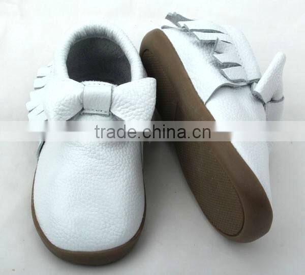 Wholesale durable fashion hard sole toddler baby handmade leather shoes