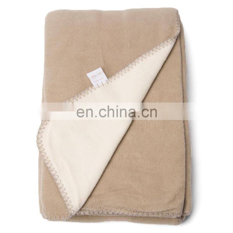 Promotional quick shipping stock products beige heavy printed throw blankets polar fleece blanket from American warehouse