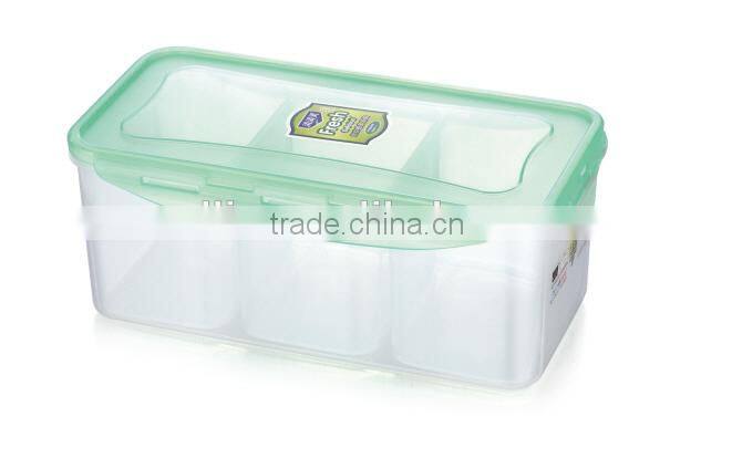 Comparments inside Plastic Airtight Food Containe transparent vacuum food container