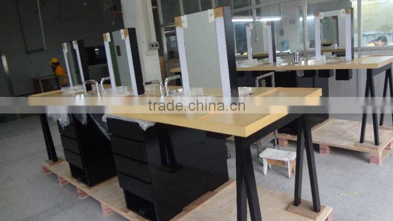 Custom Design And Produce Shop Racks Screen And Shelves Retail Store Display Shopping Mall Smart Store Shelf