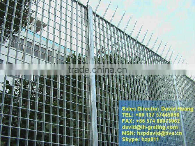 galvanized forge welded steel grating fence