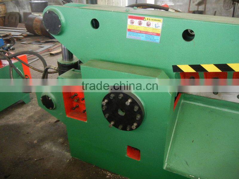 Waste scrap baler/alligator cutting machine with CE