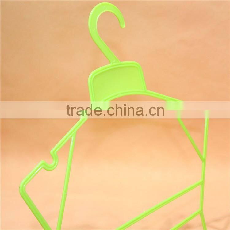 Colorful plastic kids suit hanger with low price