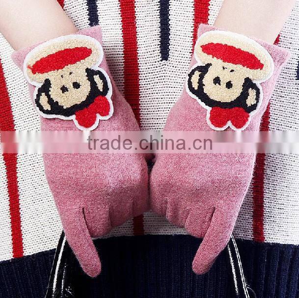 Green wool funny gloves with 2016 new design