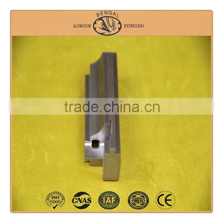 Processing of aluminium products