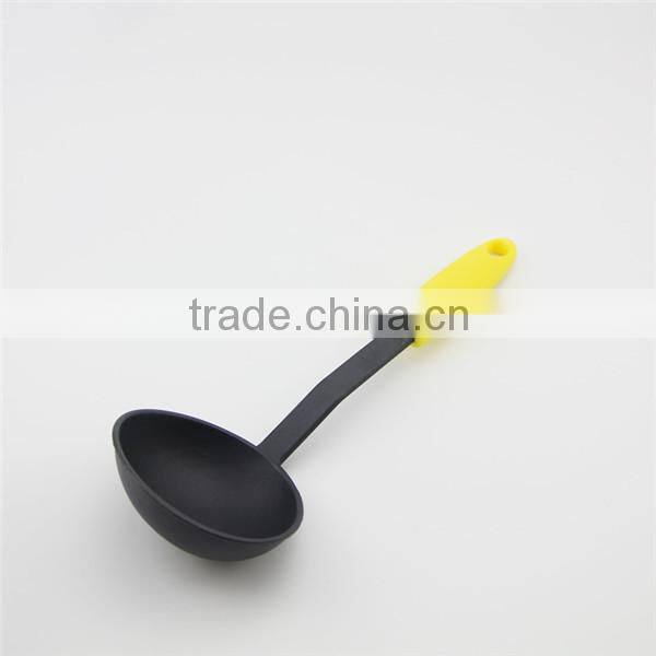 Good quality nylon kitchen tools plastic kitchenware