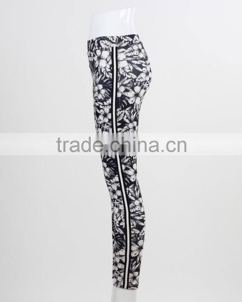 F5W30062 Monochrome Floral Printed Leggings Women Sportwear Pants