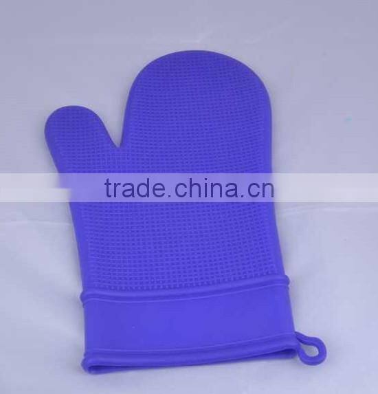 silicone Cooking Gloves - Insulated, Heat & Water Resistant Gloves Grilling On The BBQ Rubber Oven Mitts