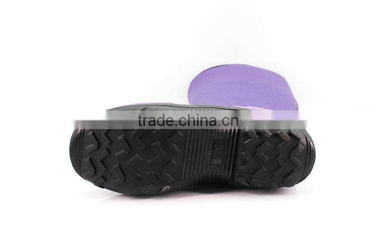 Low price 100% Natural Rubber Waterproof pvc rain boot