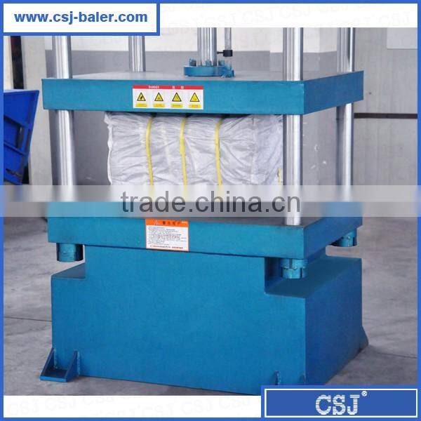 CE Certificated Vertical JP-40T cotton-padded clothes Hydraulic Baler