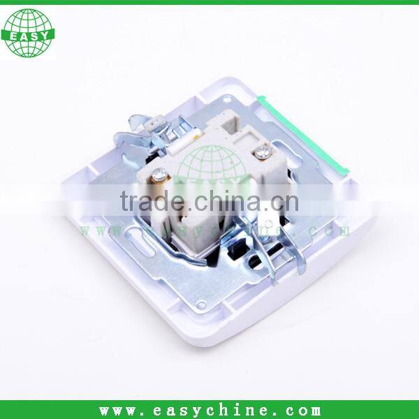 13 Amp Switched Socket