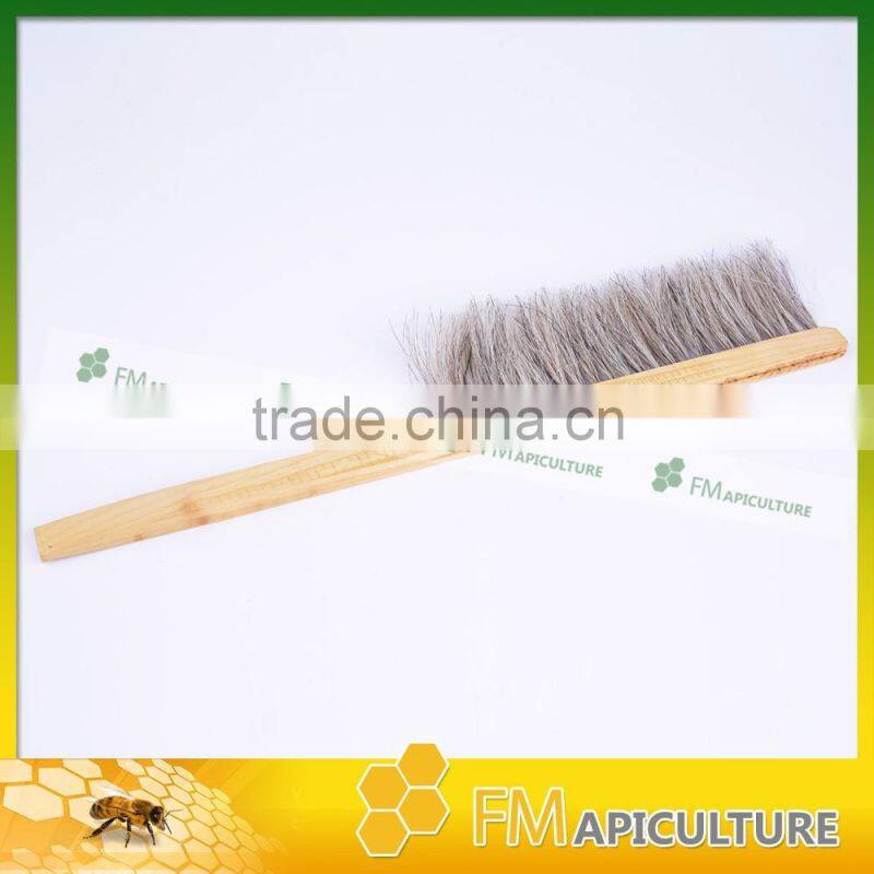 3 rows bee brusher fiber bursher with wood handel; hotsale bee brusher ,
