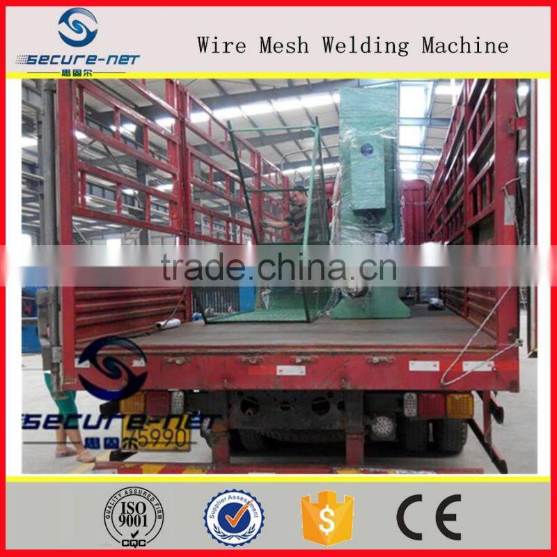 Professional perforated metal mesh machine manufacturer