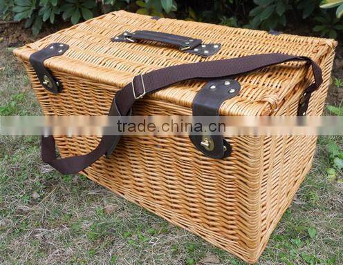 cheap wicker pinic basket square wicker picnic hamper for 6 people