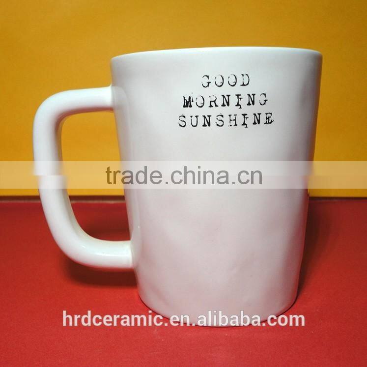 Elegant design durable round 450ml ceramic beautiful coffee cups