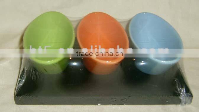 Set of 3 boat shaped colorful ceramic oval snack plate