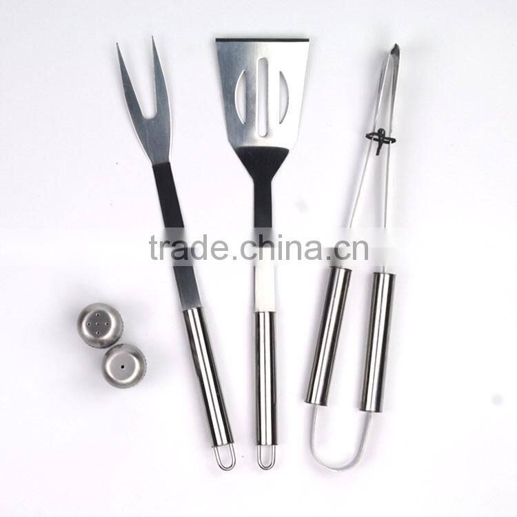 New style 5pcs bbq tool set with nylon bag for outdoor traveling