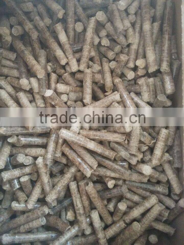 hot sale biomass pellet fuel in wood pellets pine materials cooking stick