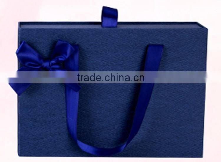 Delicacy printed customized paper gift box luxury with Bowknot