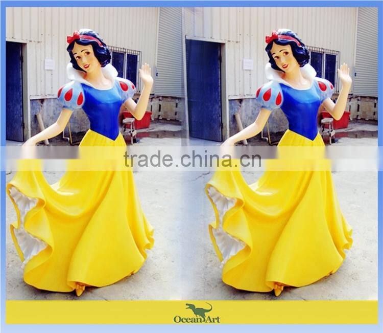 High simulation fiberglass character of cartoon
